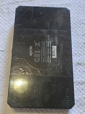 GEL-X Natural Nail Round Meduim- Black Kit
